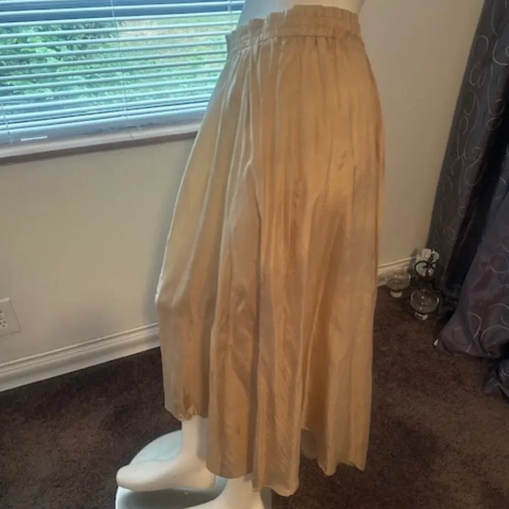 Notations Gold Slik flowy skirt, size 2X